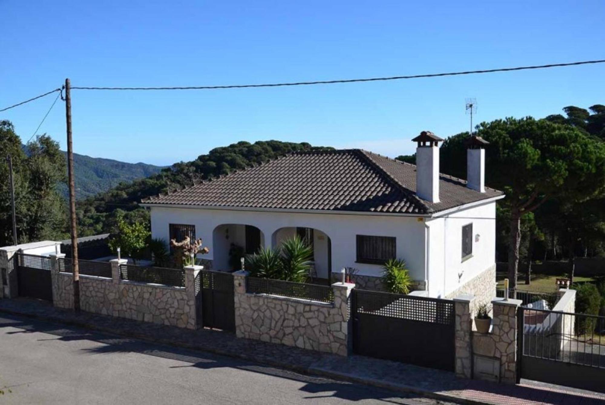 Villa Sureda Lloret de Mar Esterno foto